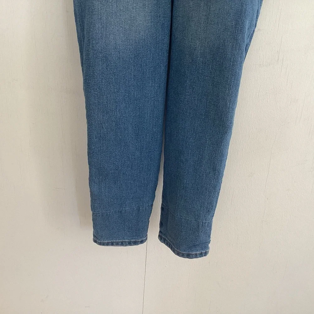Osh Kosh light wash medium weight denim overalls with front + back logos Sz 5t